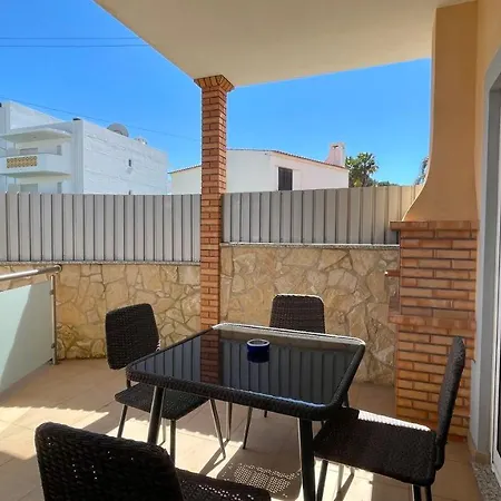 Oura Oasis A - Shared Pool - 4 Guests - Albufeira